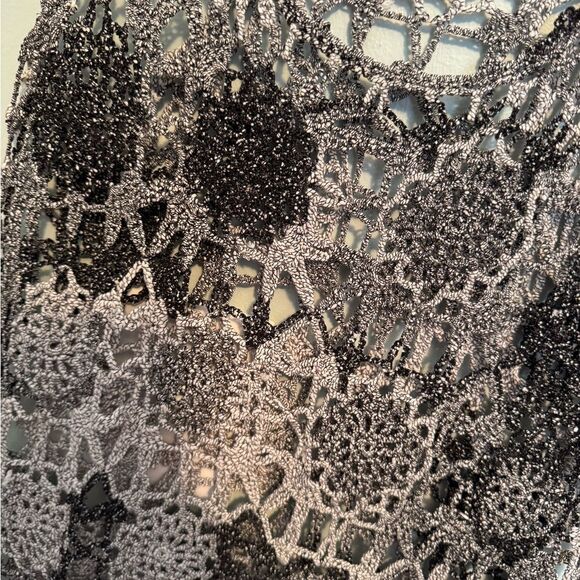 Dolce Cabo Gray Crocheted Tank Top 17PTP no size tag (N31) - Picture 3 of 7